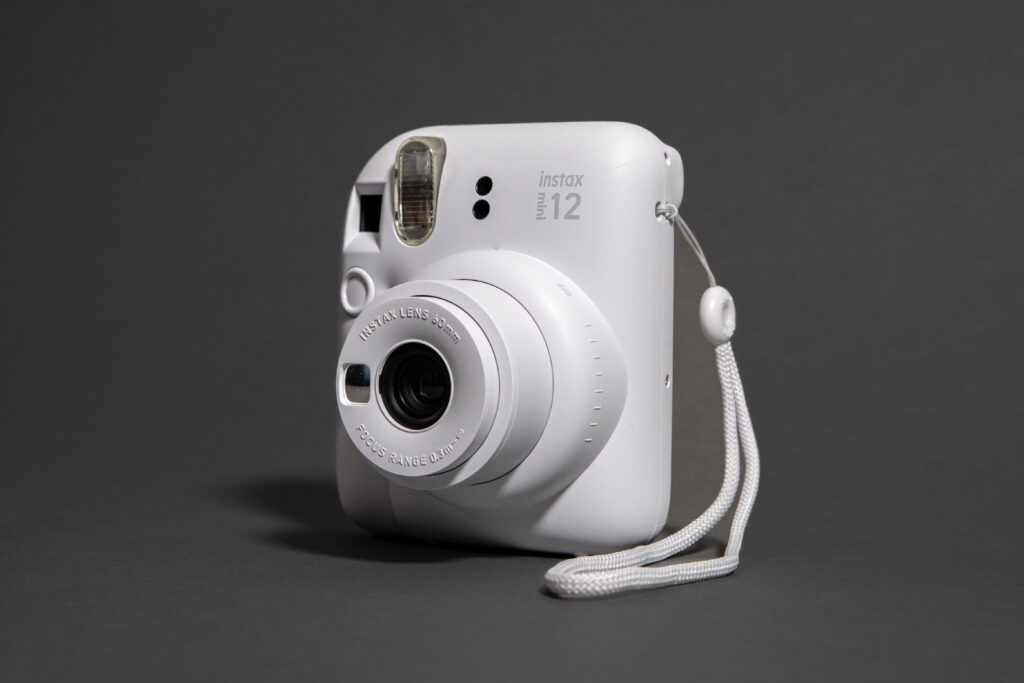 Instax mini 12 polaroid kaamera